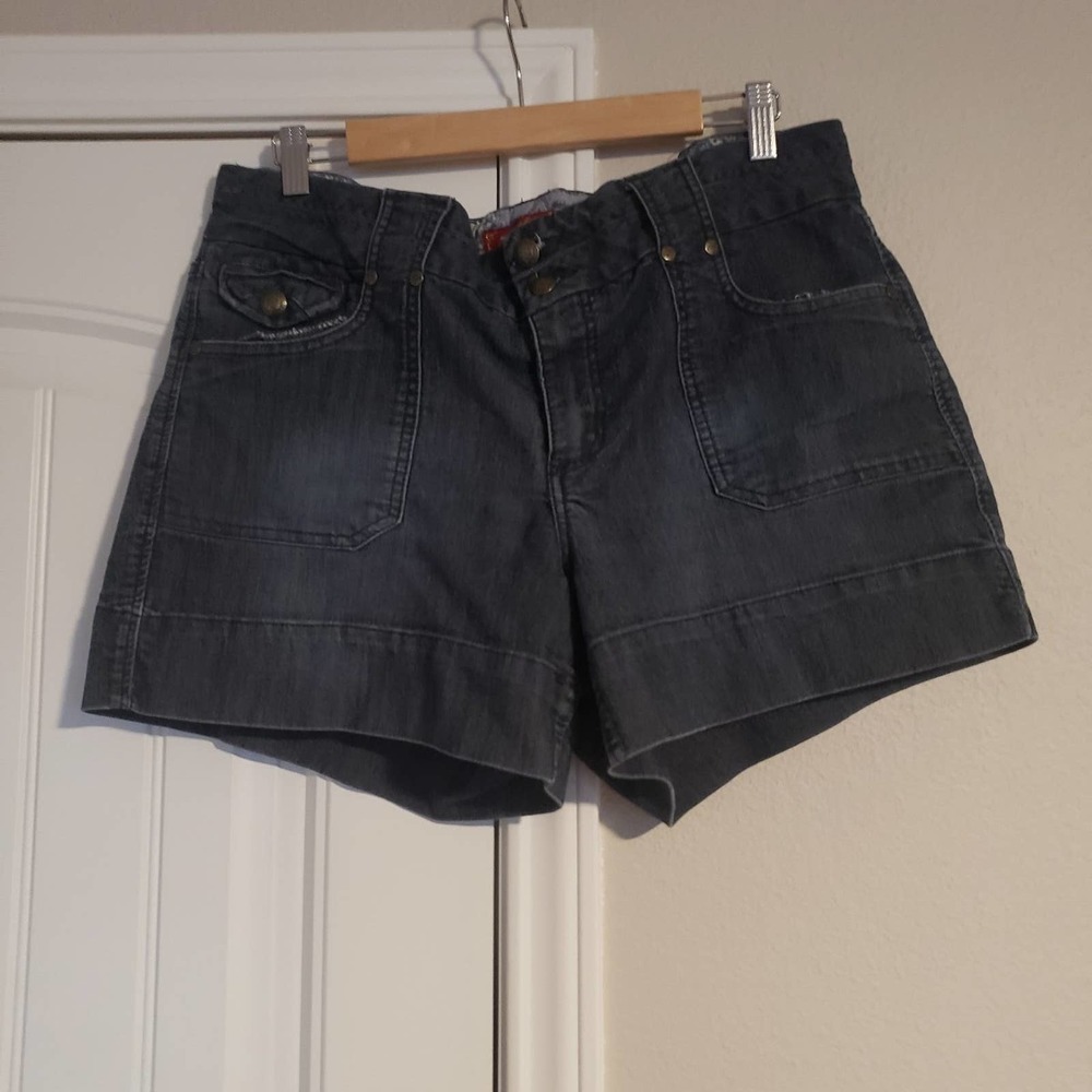 One sone dark blue shorts size 16